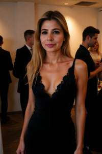 Urban Gallery Chic - Photoshoot Whisper